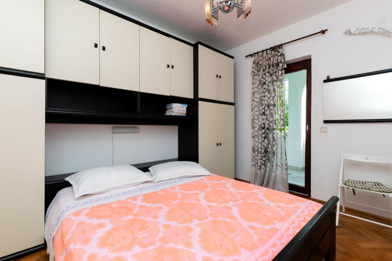 Apartments Anka Kampor Екстериор снимка