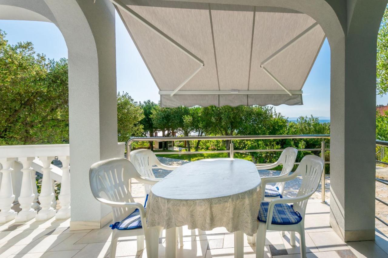 Apartments Anka Kampor Екстериор снимка